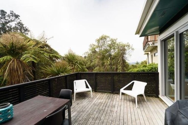 Photo of property in 59 Highbury Road, Highbury, Wellington, 6012