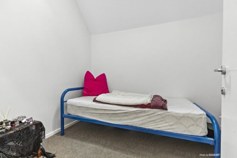 Photo of property in Victoria Villas, 43/35u Pirie Street, Mount Victoria, Wellington, 6011