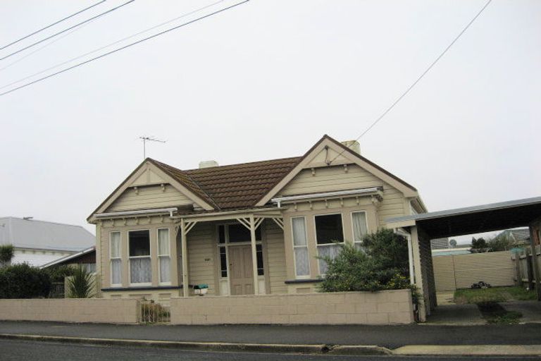 Photo of property in 102 Victoria Road, Saint Kilda, Dunedin, 9012
