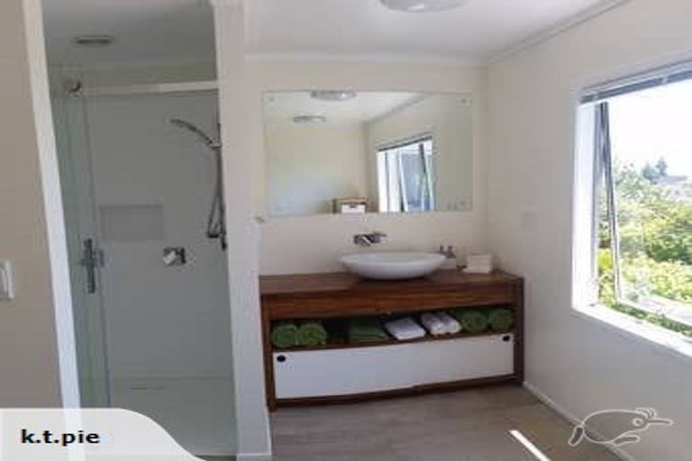 Photo of property in 25 Otupai Street, Two Mile Bay, Taupo, 3330
