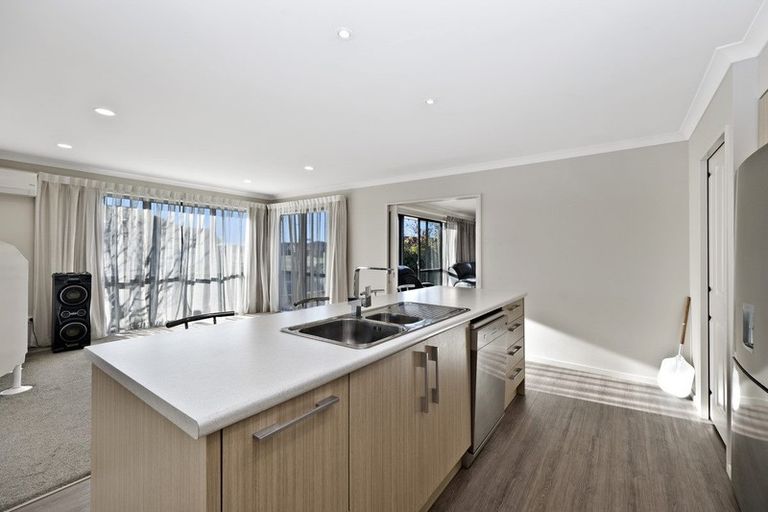 Photo of property in 1 Lloyds Close, Rolleston, 7614