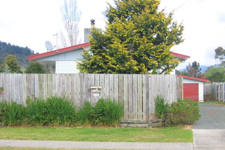 Photo of property in 327 Otahu Road, Whangamata, 3620