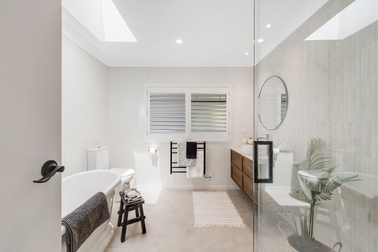 Photo of property in 18 Ara-kotinga, Whitford, Manurewa, 2576