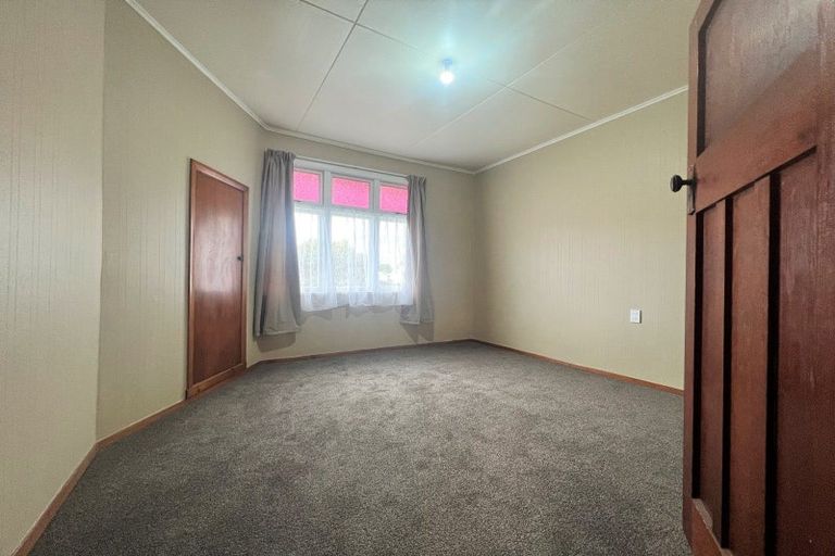 Photo of property in 27 Thyra Street, Dannevirke, 4930