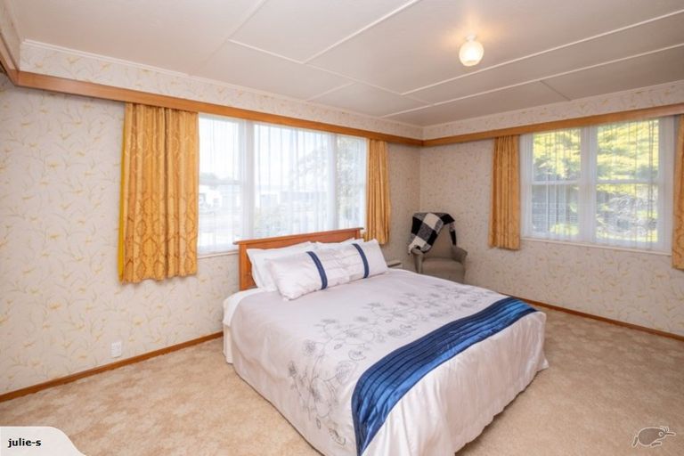 Photo of property in 4 Celia Street, Stratford, 4332