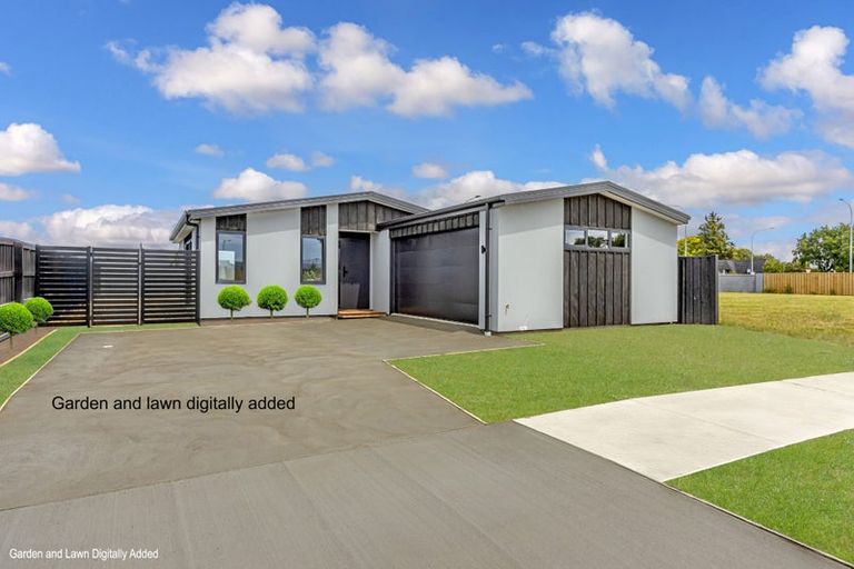 Photo of property in 25 Hanmer Crescent, Rangiora, 7400