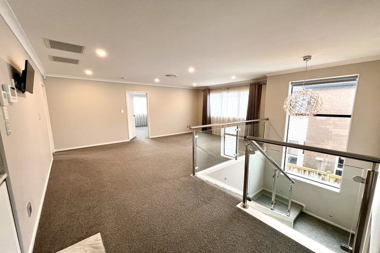 Photo of property in 22 Eastfield Avenue, Flat Bush, Auckland, 2019
