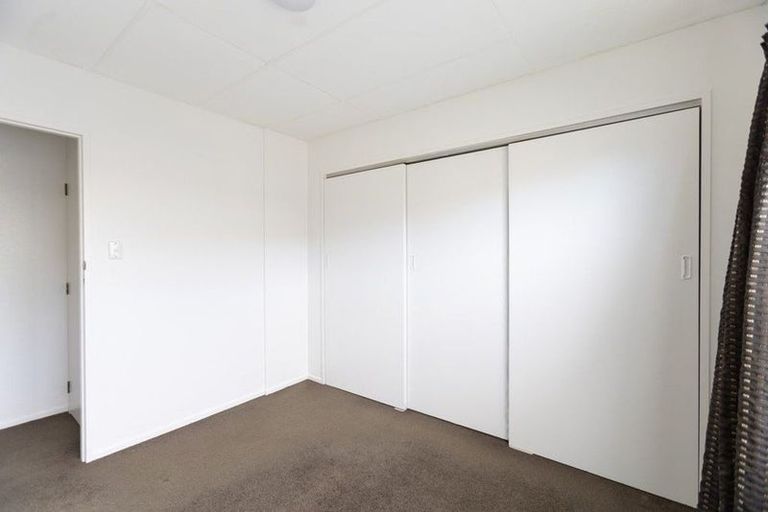 Photo of property in 6/8 Lee Road, Taradale, Napier, 4112