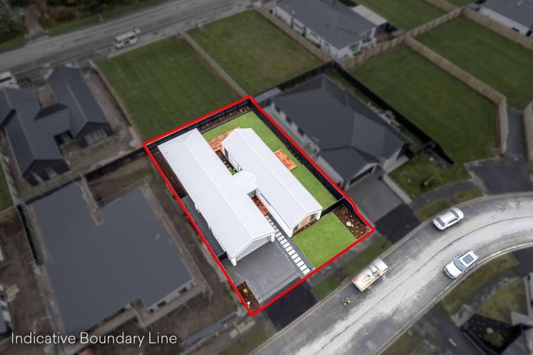 Photo of property in 11 Twin Meadows Drive, Casebrook, Christchurch, 8051