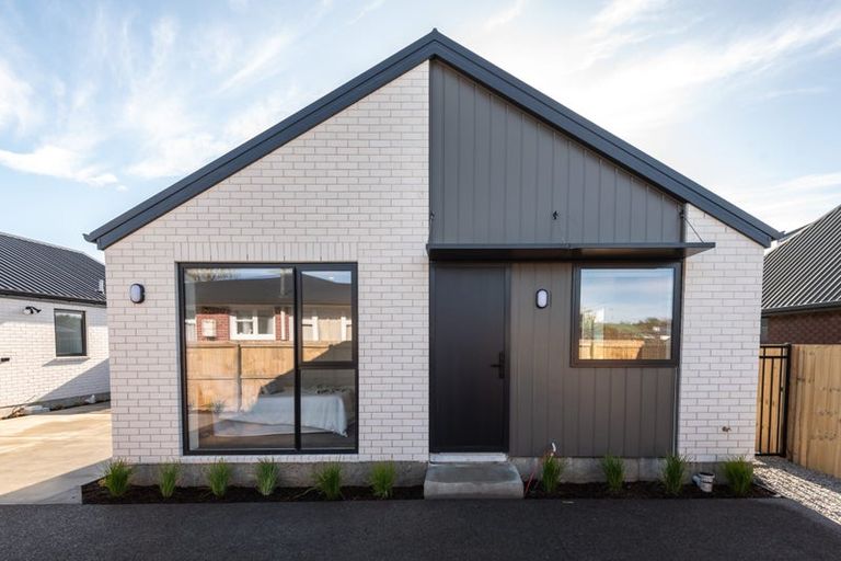 Photo of property in 7b Suva Street, Upper Riccarton, Christchurch, 8041