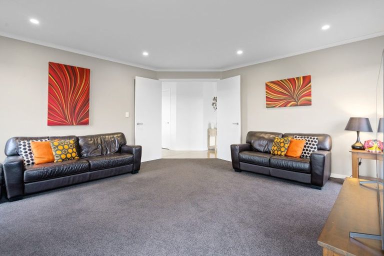 Photo of property in 13 Alan Livingston Drive, Cambridge, 3434