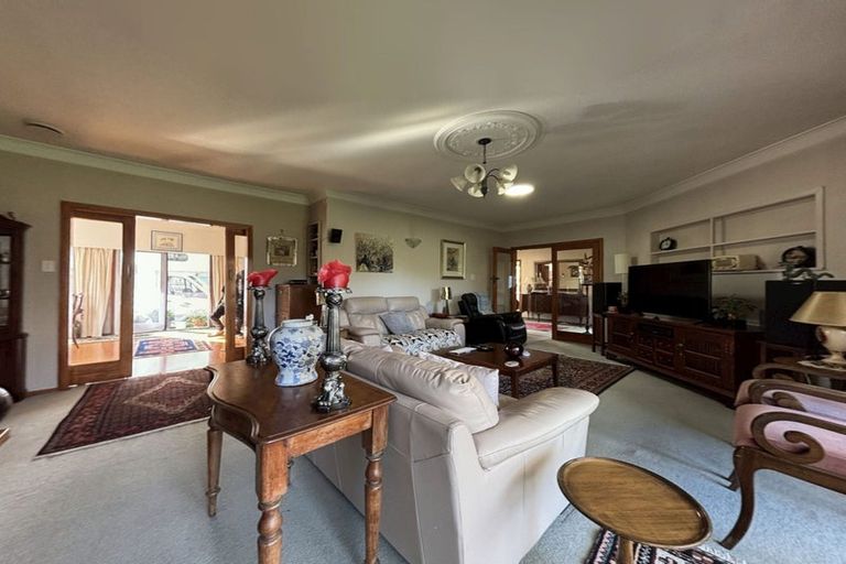Photo of property in 2-4 Walton Avenue, Waikanae, 5036