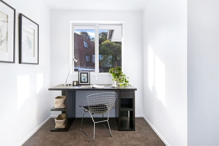 Photo of property in 122d Matipo Road, Te Atatu Peninsula, Auckland, 0610