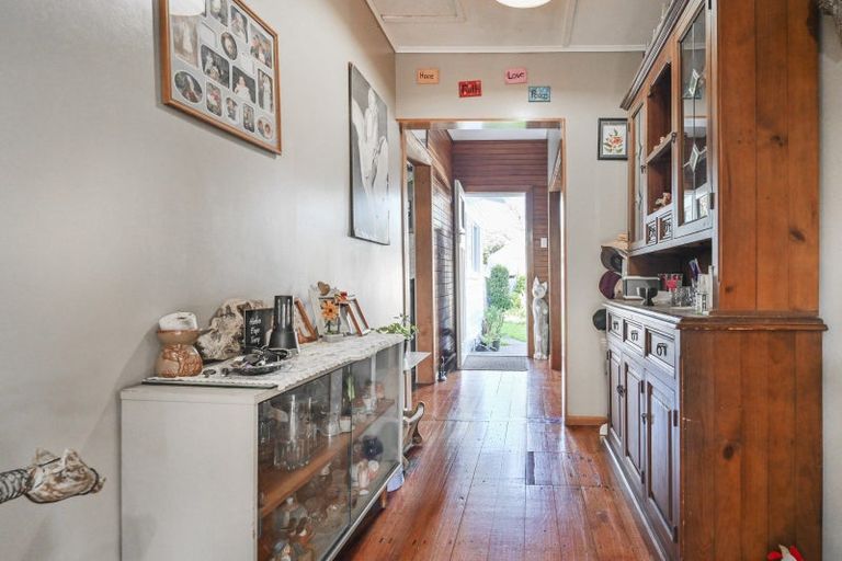 Photo of property in 6 Railway Road, Whakatu, Hastings, 4102