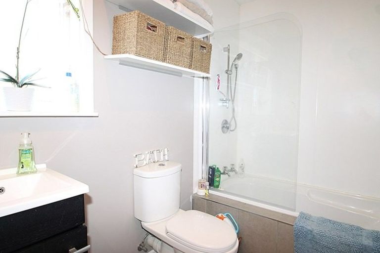 Photo of property in 25 Heath Street, Burnside, Christchurch, 8053