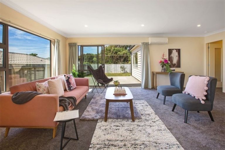 Photo of property in 79 Staithes Drive North, Whitby, Porirua, 5024