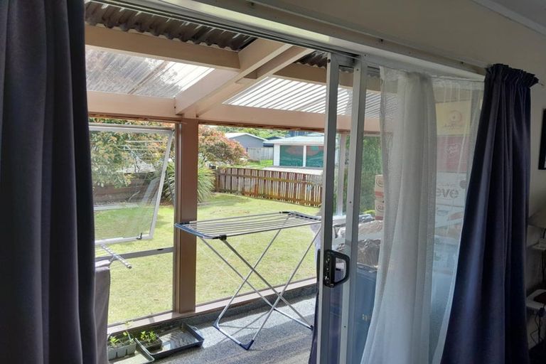 Photo of property in 9 Cypress Grove, Paraparaumu, 5032