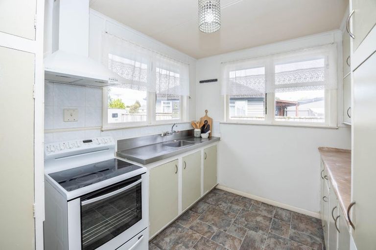 Photo of property in 10 Byron Road, Enderley, Hamilton, 3214