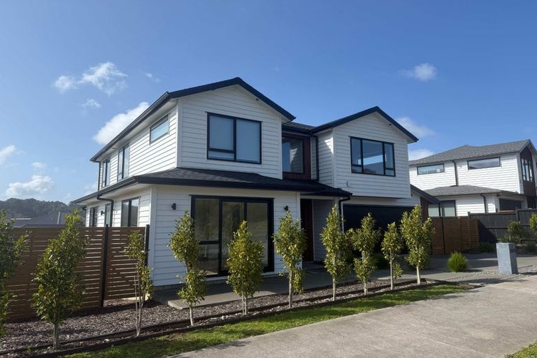 Photo of property in 13 Katote Avenue, Swanson, Auckland, 0614