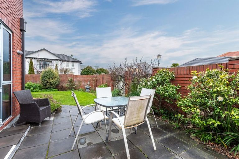 Photo of property in 2 Palazzo Lane, Riccarton, Christchurch, 8011