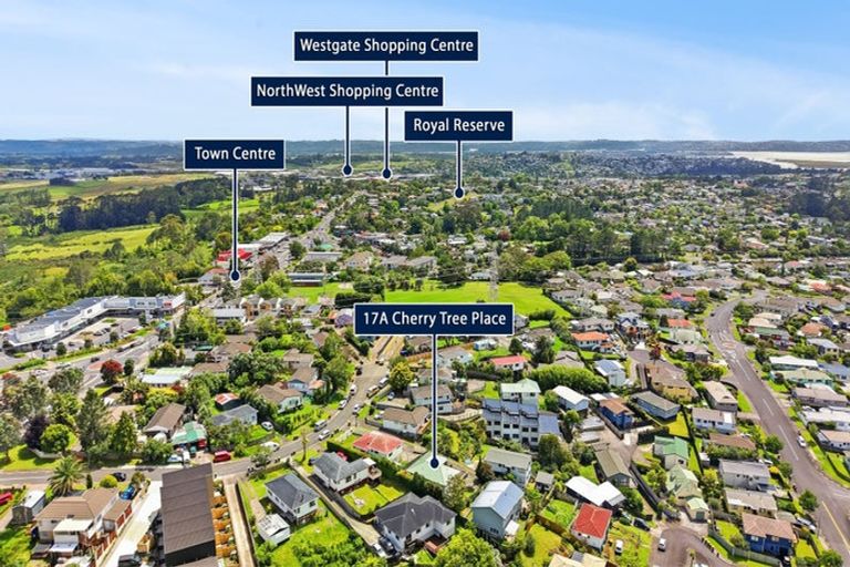 Photo of property in 17a Cherry Tree Place, Massey, Auckland, 0614