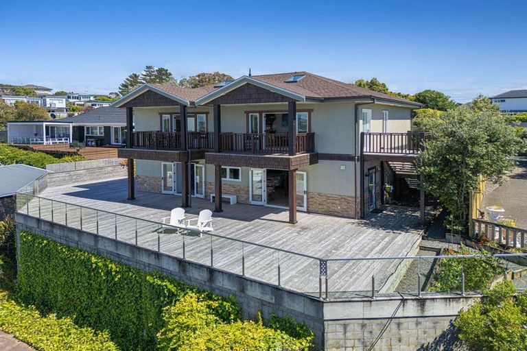 Photo of property in 487 Hibiscus Coast Highway, Orewa, 0931