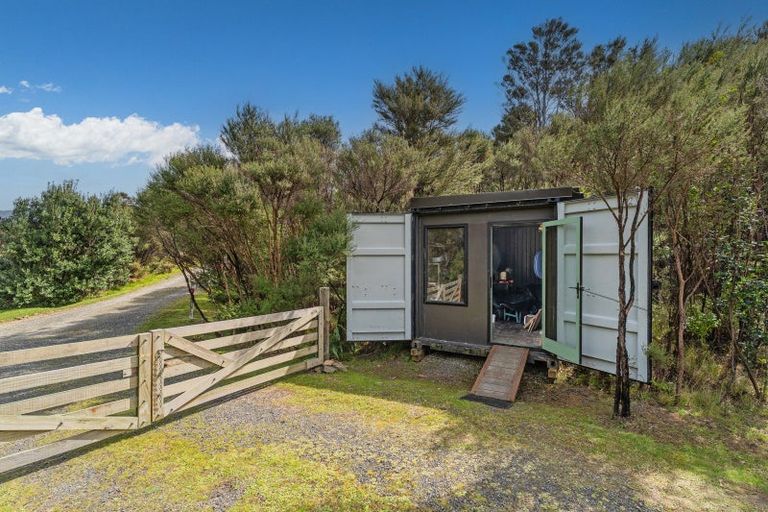 Photo of property in 106a Horongaherehere Row, Te Rerenga, Coromandel, 3582
