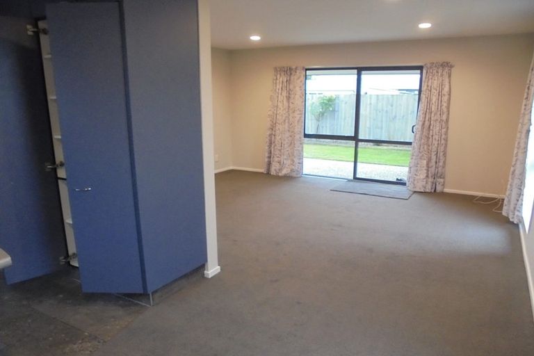 Photo of property in 104a Springs Road, Hornby, Christchurch, 8042