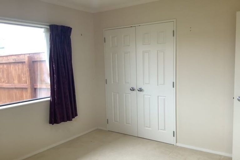 Photo of property in 37 De Menech Grove, Avalon, Lower Hutt, 5011