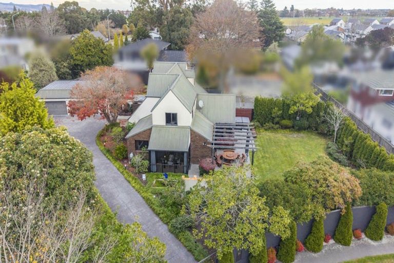 Photo of property in 5 Abbotts Place, Avonhead, Christchurch, 8042