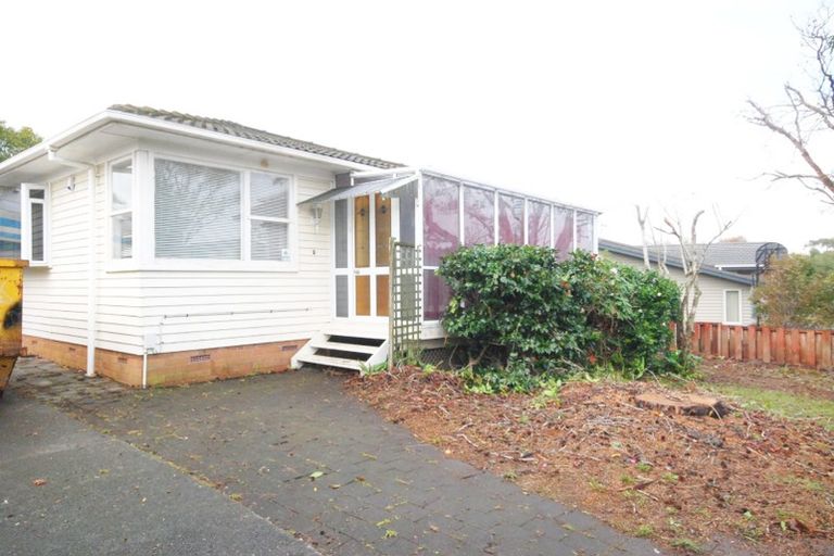 Photo of property in 14 Minaret Drive, Bucklands Beach, Auckland, 2014