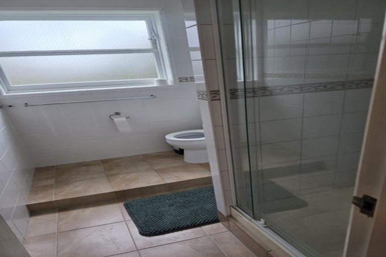 Photo of property in 93 Coronation Road, Hillcrest, Auckland, 0627