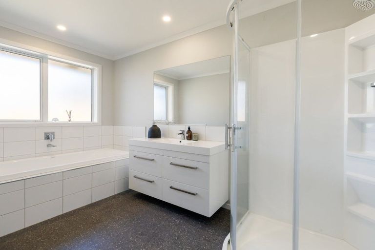 Photo of property in 26 Oak Ridge Drive, Te Awamutu, 3800