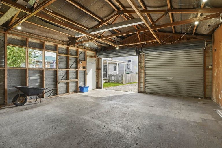 Photo of property in 16 Market Street, Saint Kilda, Dunedin, 9012