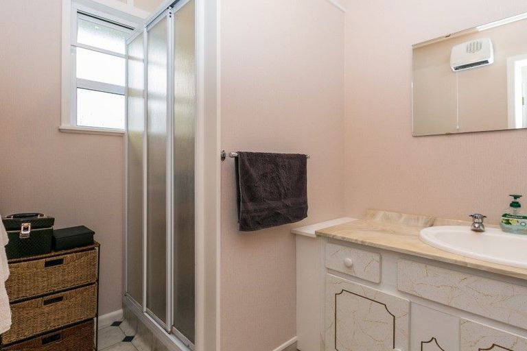 Photo of property in 1/13 Murphy Road, Taradale, Napier, 4112