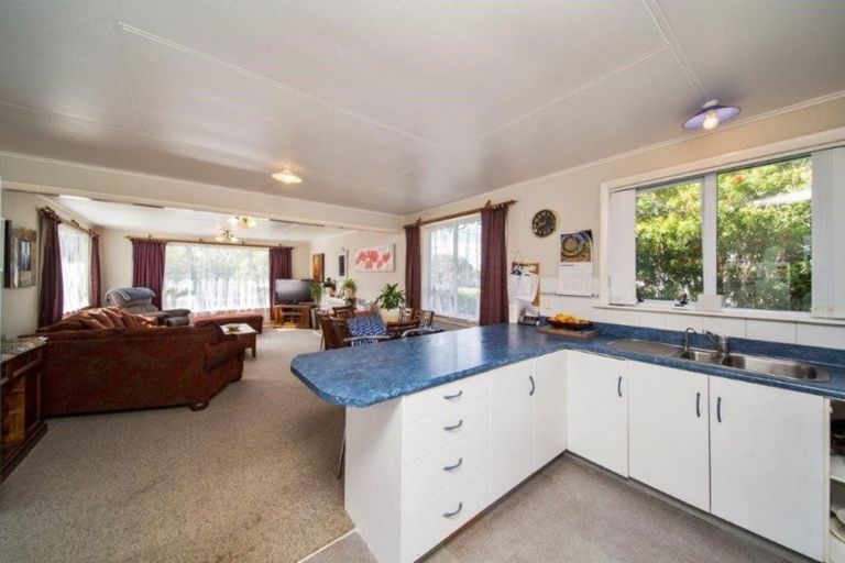 Photo of property in 40 Puriri Street, Hawera, 4610