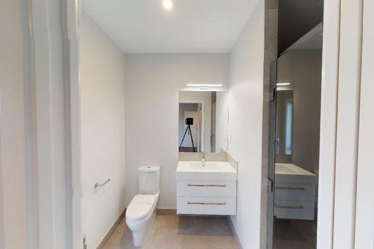 Photo of property in 12 Rangeview Drive, Kelvin Grove, Palmerston North, 4414