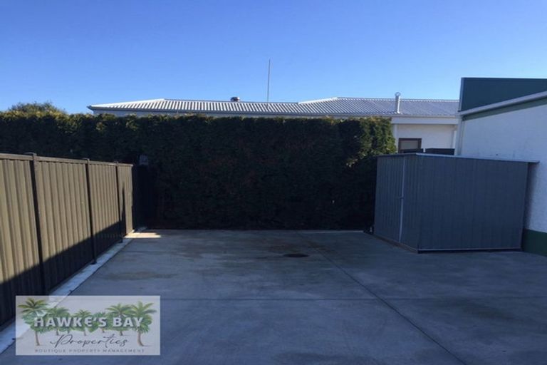 Photo of property in 37 Cassino Crescent, Onekawa, Napier, 4110