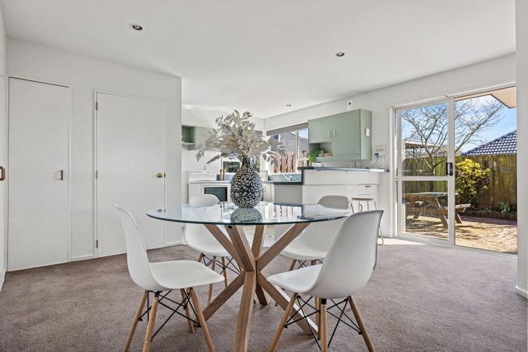 Photo of property in 2/114 Warden Street, Richmond, Christchurch, 8013