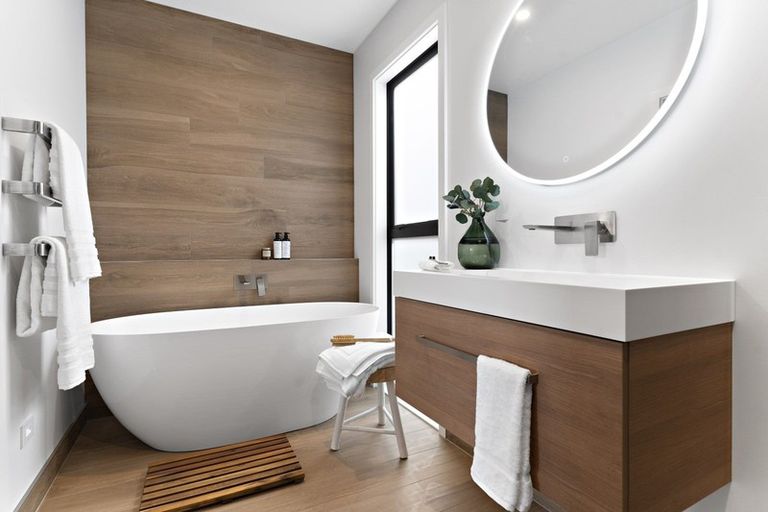 Photo of property in 6 Farley Avenue, Greytown, 5712