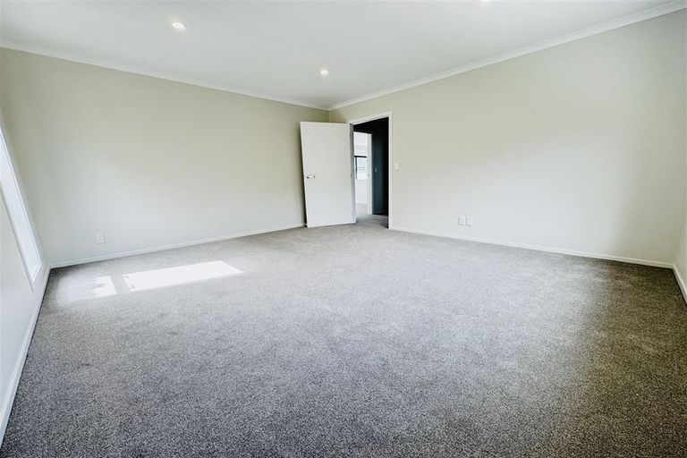 Photo of property in 4 Swinton Place, Churton Park, Wellington, 6037