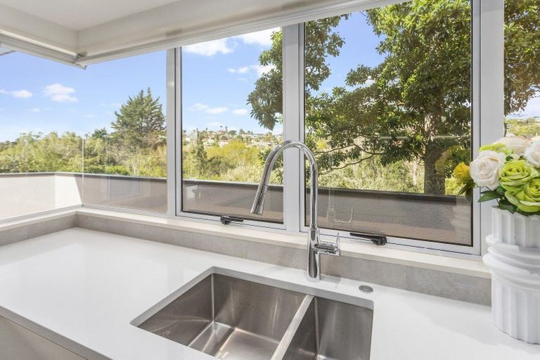 Photo of property in 1/5 Pelican Lane, Unsworth Heights, Auckland, 0632