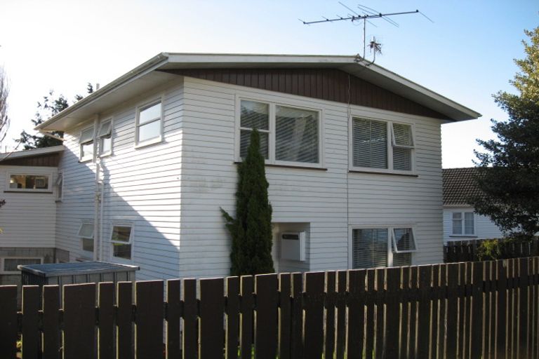 Photo of property in 14 Holland Street, Wainuiomata, Lower Hutt, 5014