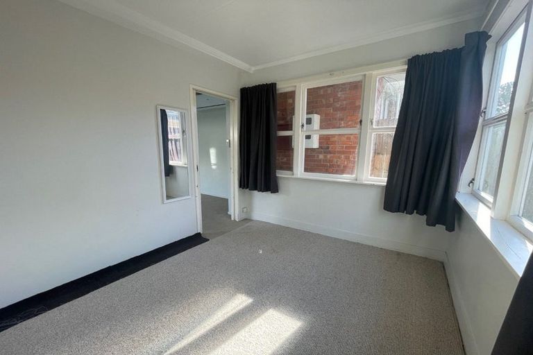 Photo of property in 43 Hallberry Road, Mangere East, Auckland, 2024