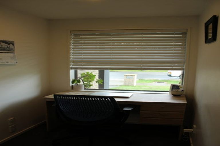 Photo of property in 36 Aroha Street, Pegasus, 7612