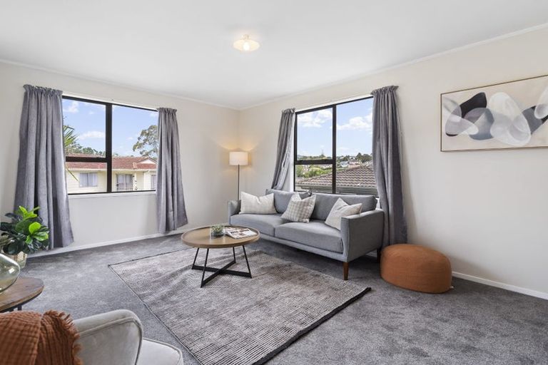 Photo of property in 67 Sunvue Road, Glen Eden, Auckland, 0602