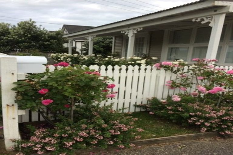 Photo of property in 131a Seaview Road, Paraparaumu Beach, Paraparaumu, 5032