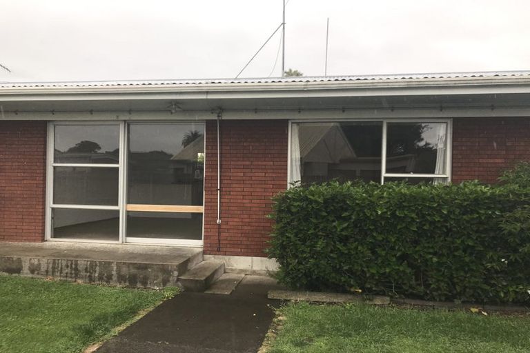 Photo of property in 2/24 Jellicoe Road, Manurewa, Auckland, 2102