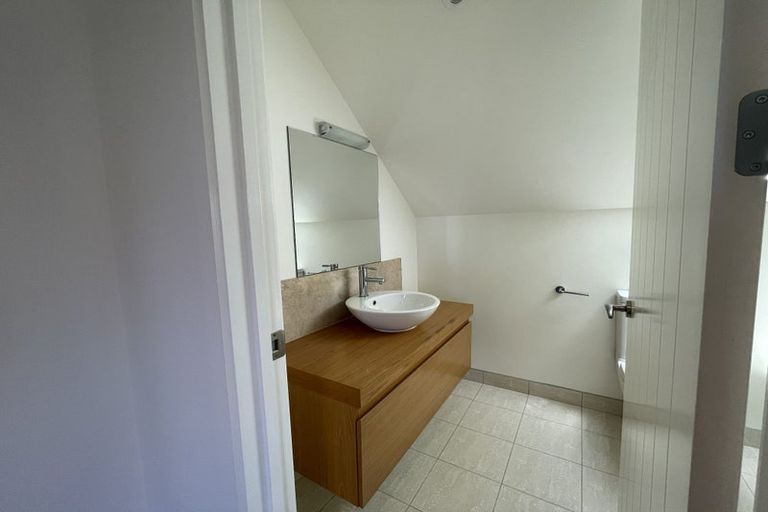 Photo of property in 1 Purau Terrace, Cashmere, Christchurch, 8022