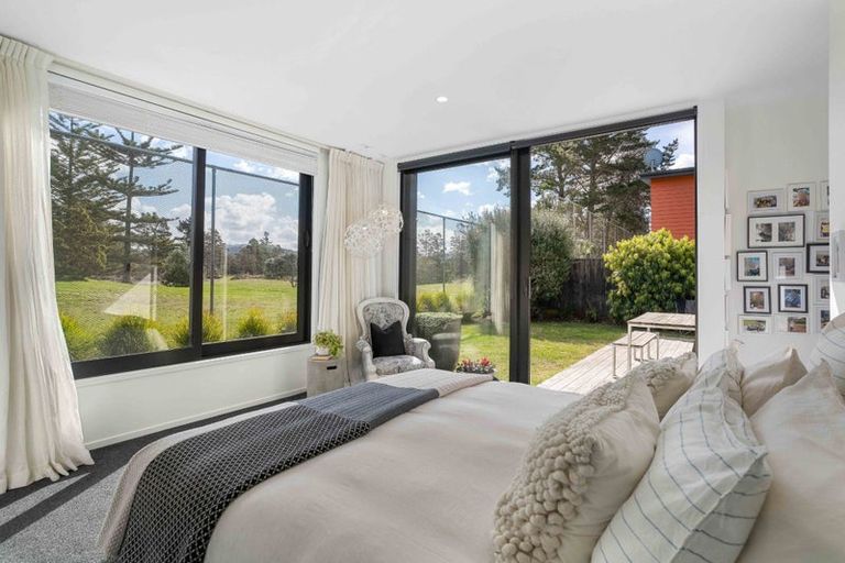 Photo of property in 33 Oceanair Drive, Pauanui, Hikuai, 3579